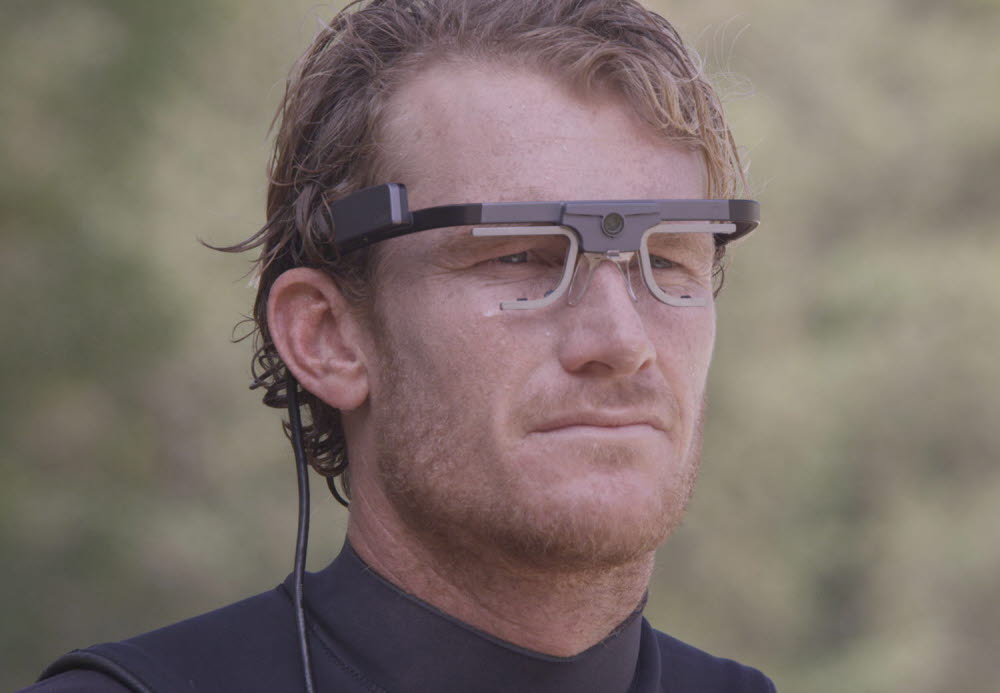 Surfer Bede Durbidge wearing eye tracking glasses from Tobii Pro