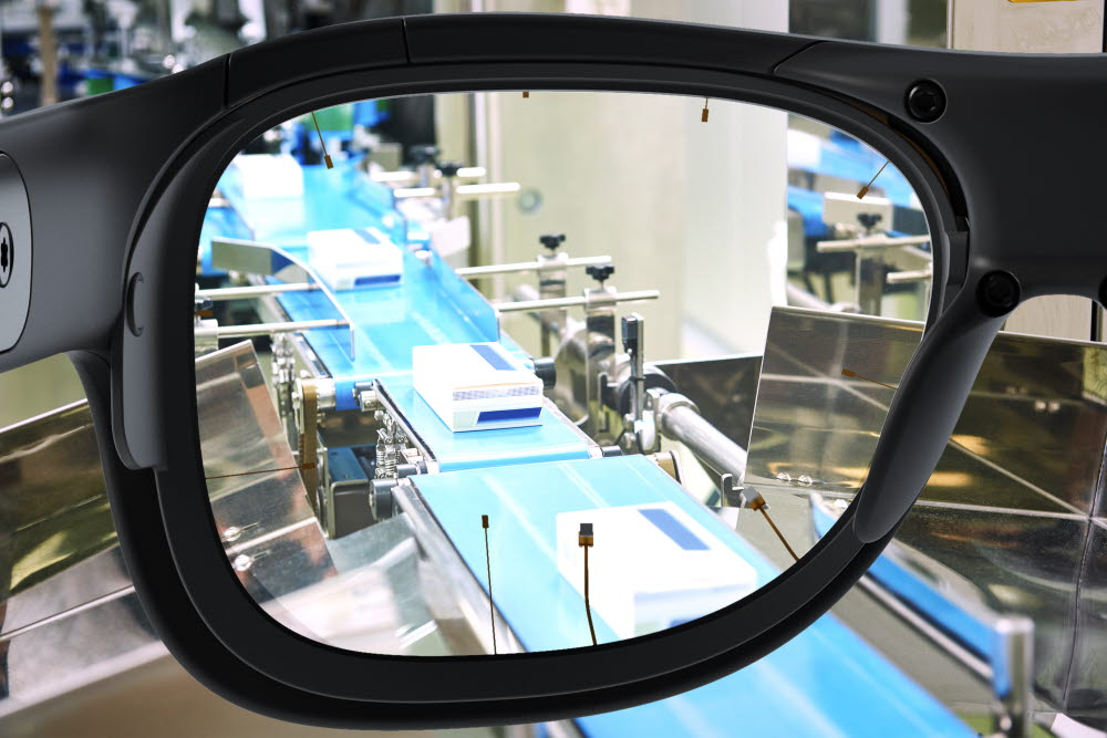 Looking at a production line using Tobii Pro Glasses 3 